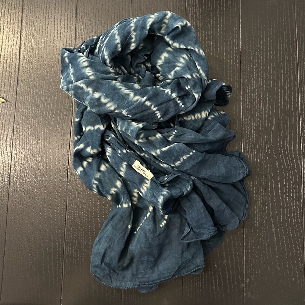 🦋MAIWA Cobalt Blue Needle-Dye Scarf